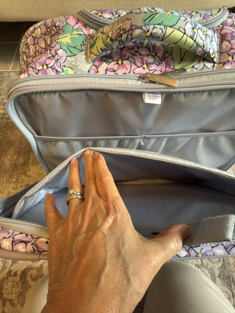 Vera Bradley Rolling Carry-on Luggage Briefcase - Picture 5 of 14